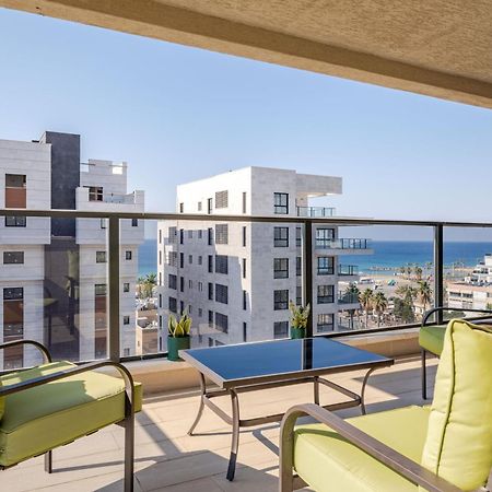 Balfour Sea View City Center Нагарія Екстер'єр фото